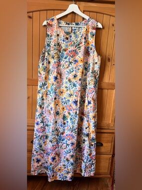 RIP SKIRT HAWAII Sleeveless Floral Maxi Dress in Multicolor NWOT- never worn